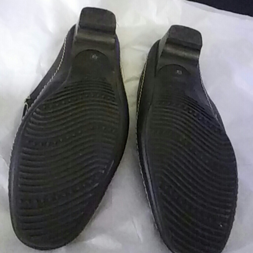 Worn Twice. In Excellent Shape. Barebacks - image 3